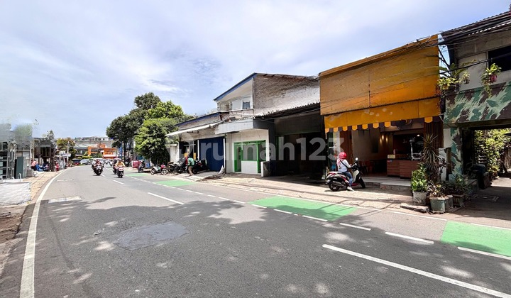 HARGA DIBAWAH NJOP !!! Rumah Kost Siap Huni + Ruko