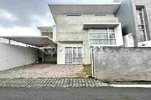 Menarik Rumah Model Industrial Siap Huni Terbaik Di Tebet Barat