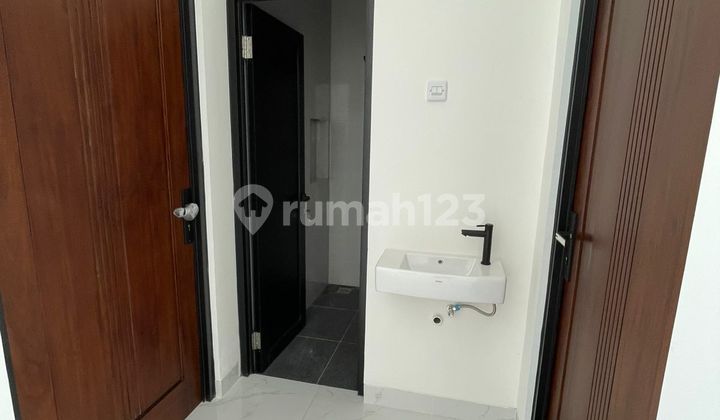 Rumah Brand New Di Kencana Loka Bsd 2