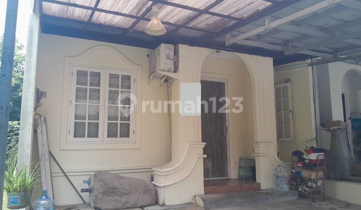 House in Delatinos BSD House in Delatinos BSD