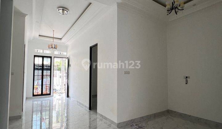 Rumah Bagus, Rapih Sudah Di Renovasi Total Di Griya Loka Bsd 2