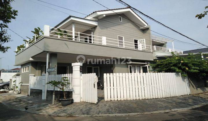 Rumah Siap Huni Di Griya Loka Bsd 1