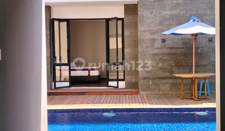 Ready-to-Occupy House in Emerald Cove Gading Serpong 2