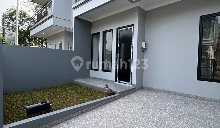 Brand New House in Kencana Loka BSD 2