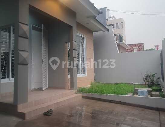 Rumah Siap Huni Di Villa Melati Mas Serpong