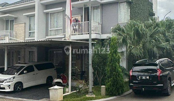 Rumah Hook Asri  depan Taman dalam Cluster Baru Cibubur Country Cibubur 1