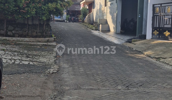 Di Jual Rumah 2 Lantai Ruang Keluarga Dan Balkon Luas Cilangkap Jaktims I 2