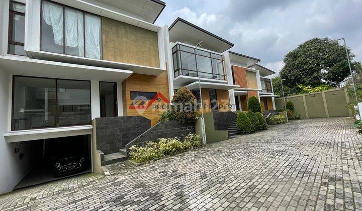 Rumah di Jln Rini Kemang SHM 1