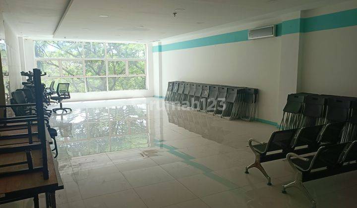 Rukan di Jln DR Ida Anak Agung Gde Agung Mega Kuningan Jakarta Selatan Bagus 9