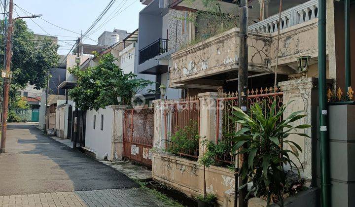 Tanah Bonus Rumah di Jln Cilandak Barat 181 m² 1