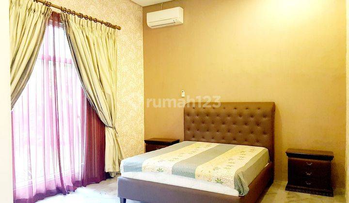 Rumah 2 Lantai Bagus SHM di Jl.Kenanga Ampera  2