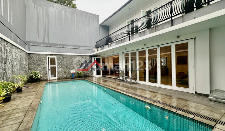 Luxury House In a Quiet Complex  Premium Area Kemang, South Jakarta