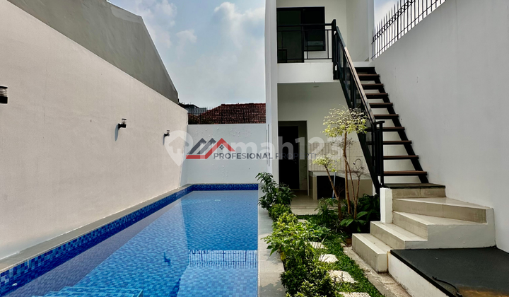 Brand New Single House With Pool at Kemang Jakarta Selatan