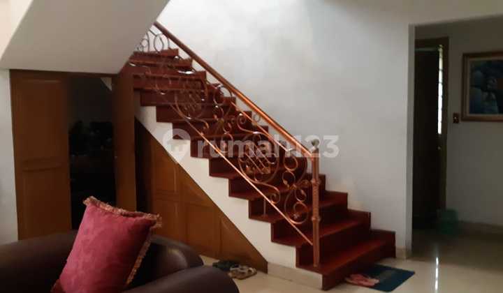 Rumah dalam komplek, strategis dan bebas banjir dan tenang 2