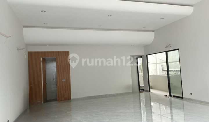 Nice House / New, Ready to Use, Already Neat 2