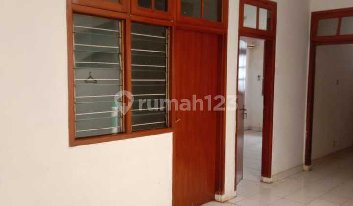 Depan RPTRA, hanya 5 menit ke Pondok indah mall 2