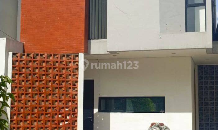 Brandnew dekat universitas Trisakti Perhotelan di tanah kusir, dekat ke Pintu toll veteran dan RS Veteran Suyoto 1