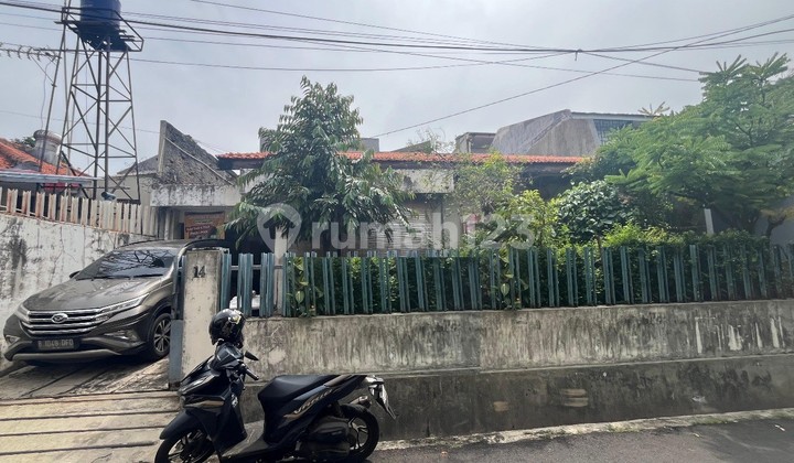 hanya 10 menit ke lebak bulus dan pondok indah mall hanya 10 menit ke lebak bulus dan pondok indah mall