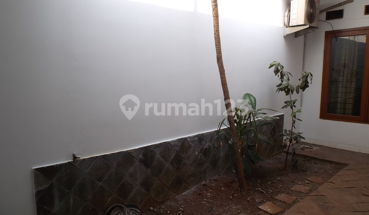 Great and Straight In, 5 Minutes to Gandaria City 2