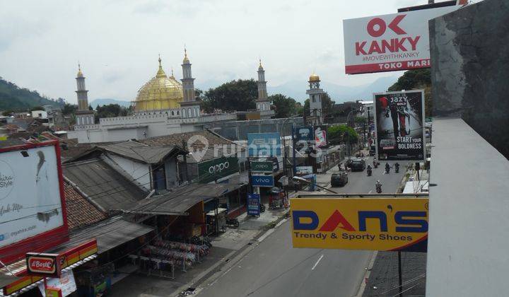 Sewa Ruko 3 Lantai di Lembang Bandung 15