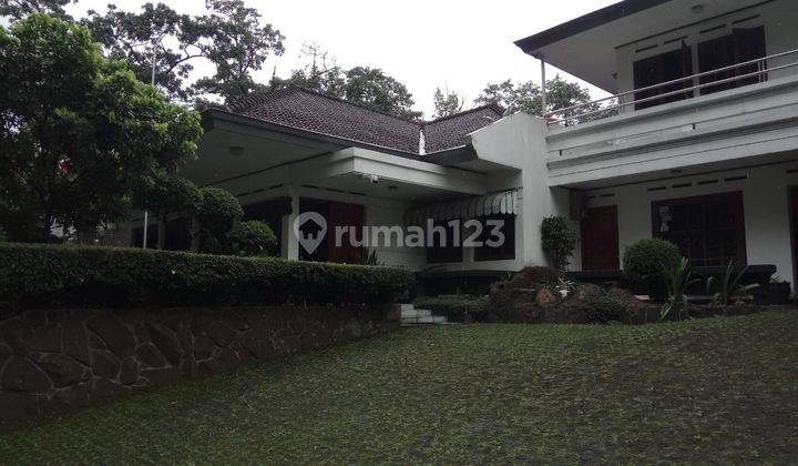 Harga Menarik Rumah Asri Ada Kolam Renang Sayap Dago Bandung 1