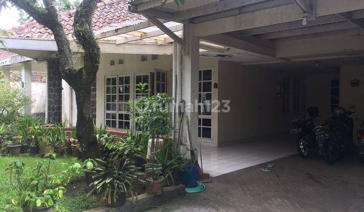 Rumah Kolonial Belanda Dago Bandung 1