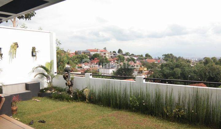 Rumah Art Deco Ada View di Ligar Cigadung Bandung  1