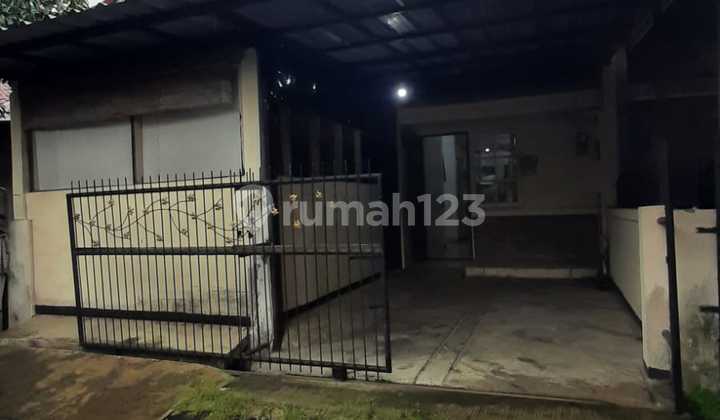For sale: House in Bumi Adipura Gedebage near Summarecon Bandung at an attractive price 1