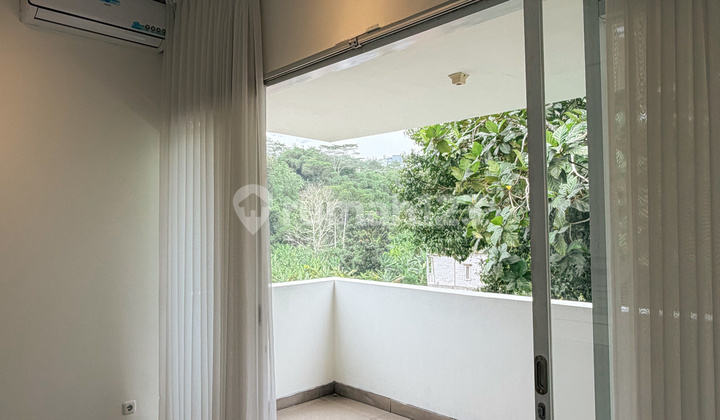 Rumah Cantik Cocok untuk Air Bnb di Awiligar Dekat Bali Garden City View Bandung 2