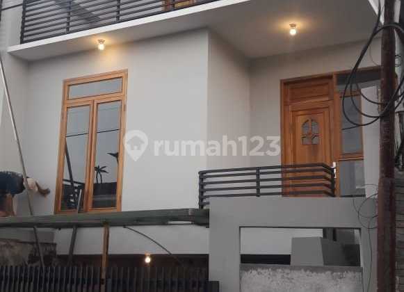 Jual rumah tumbuh cantik di Awiligar Cikutra Bandung