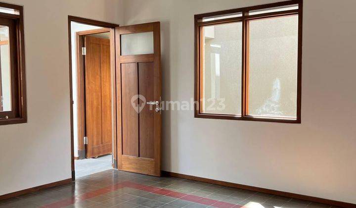 Rumah sayap riau bandung cocok untuk kantor 2