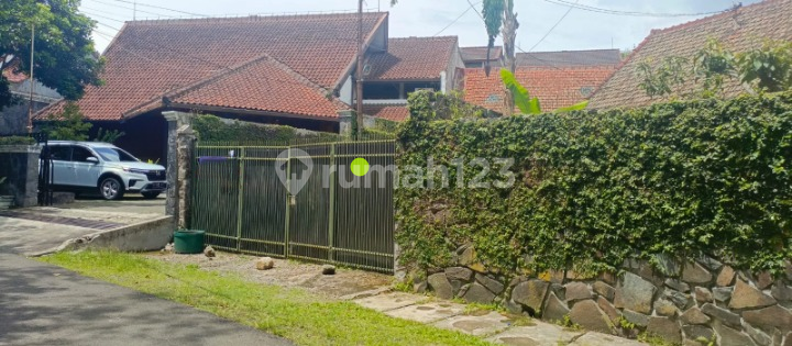 Jual rumah  luas 266 sayap dago bandung