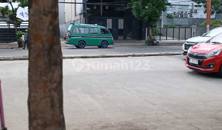 Ruko 3 Lantai di Kiara Condong Dekat Samsat Bandung