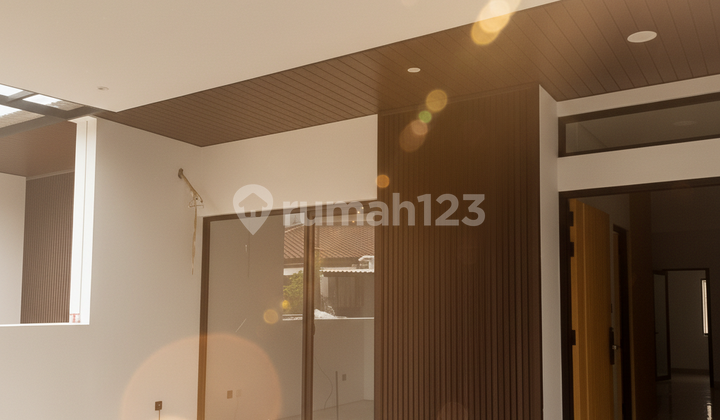 New House for Sale in Sayap Buah Batu, Bandung 2