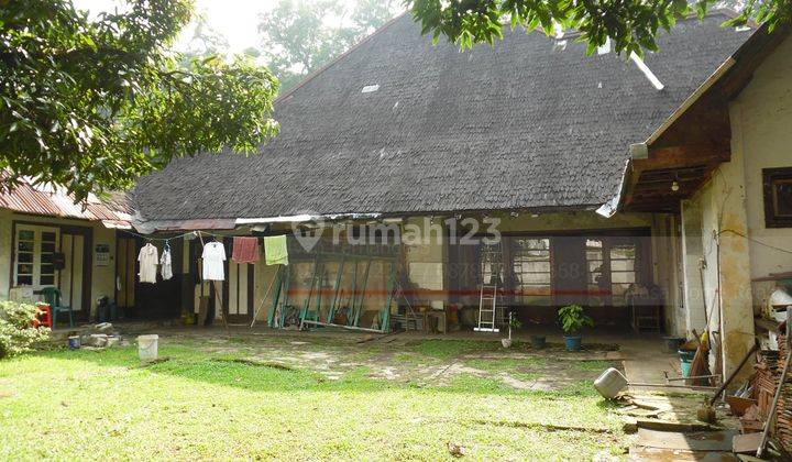 Rumah Belanda Herritage di Cipaganti Raya Bandung Utara 1