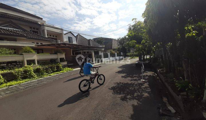 Rumah belanda ex kantor sayap riau bandung 2