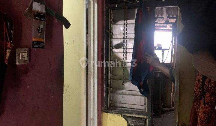 Rumah lama hitung tanah di margahayu dekat MTC 2