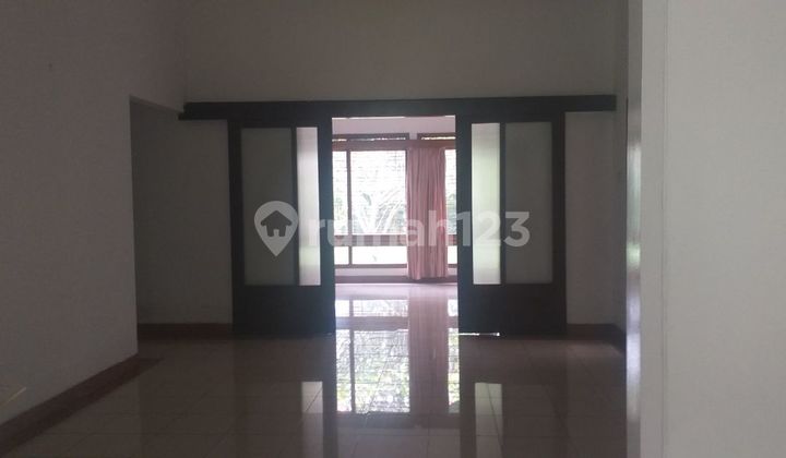 Sewa Rumah lokasi premium Sukajadi Bandung 2