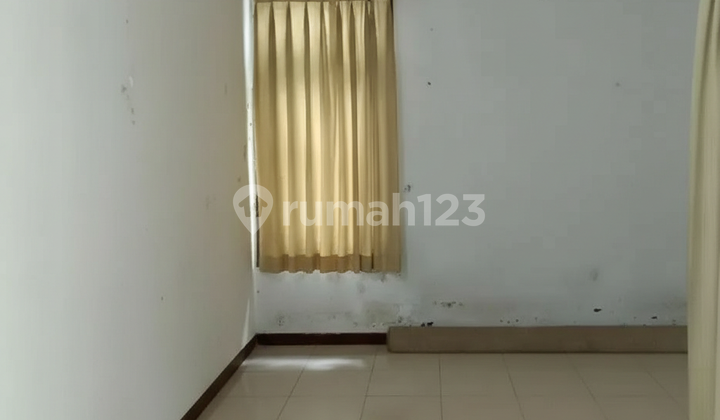 Old House Attractive Price in Pasteur Setra Sari Wing Bandung 2