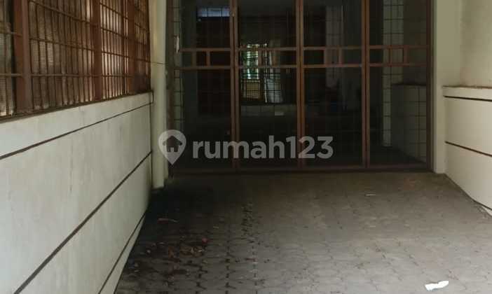 Jual rumah harga menarik luas kecil di sayap dago dekat Unpad Bandung 2