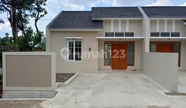 Jual rumah minimalis 1 lantai di Ujungberung Komplek taruna bandung 1