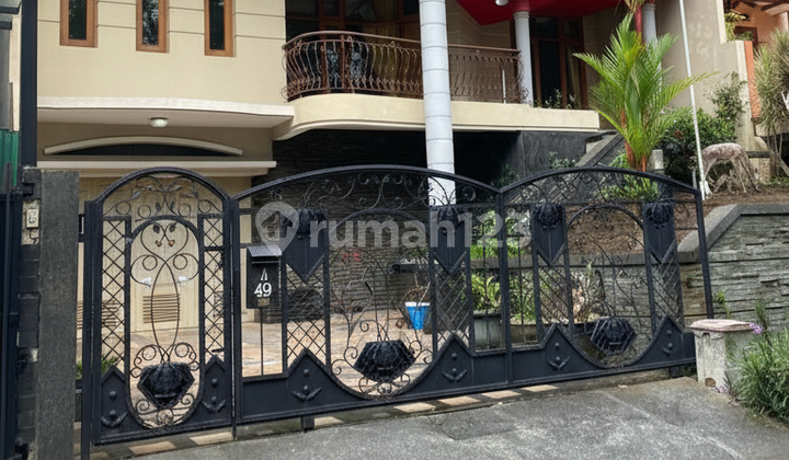 Rumah Kokoh Terawat di Prv Gegerkalong Setiabudi Bandung Rumah Kokoh Terawat di Prv Gegerkalong Setiabudi Bandung