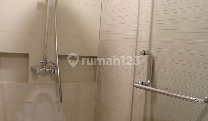 Apartemen Satu8 Residence 3+1 Br 173m2 Furnished View Toll  8