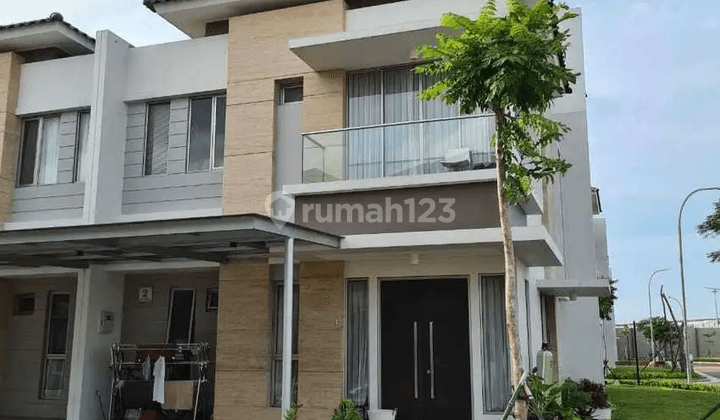 Rumah Pik 2 8x12,5m2 2 Lantai Minimalis Modern Rapi Siap Huni  1