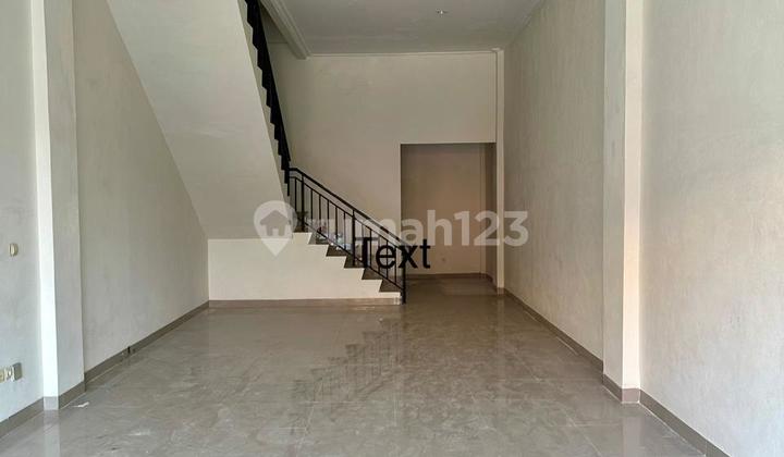 Ruko PIK Golf Island RGIC 4.5x15m² 4 Floors Front Urban Farm