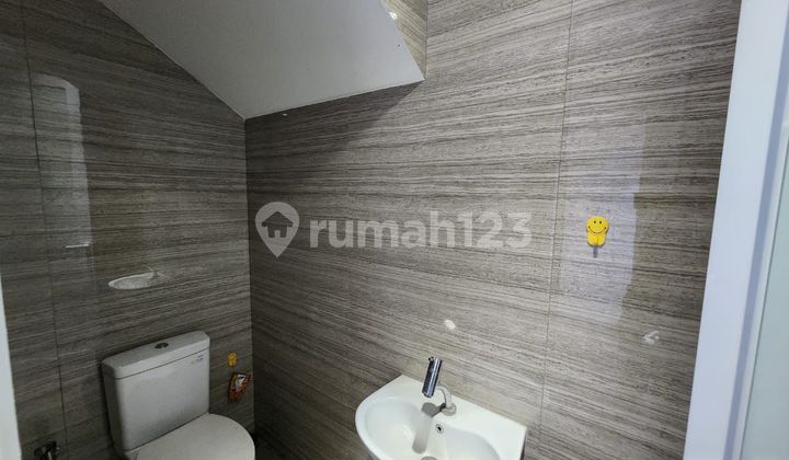 Rumah Mewah Citra 6 12x24m2 3 Lantai Fully Renovated Best Deal  2