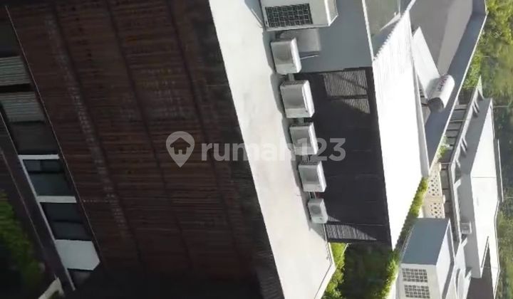 Rumah Mewah Pik 20x30m2 4 Lantai Fasilitas Lengkap Tropical  2