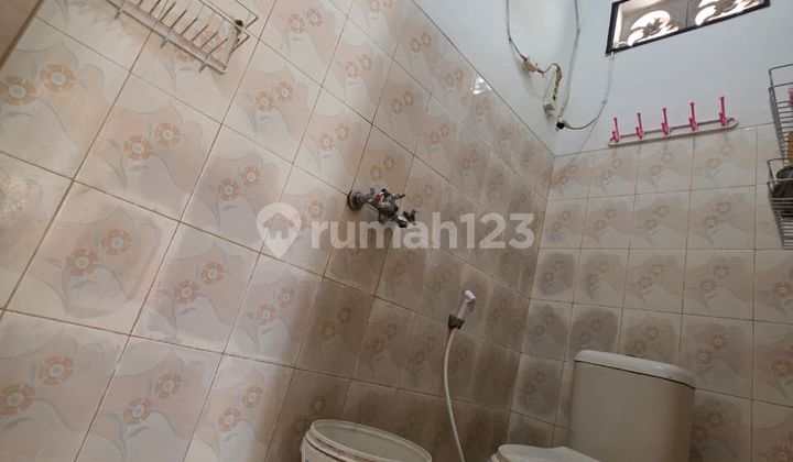 Rumah Nusa Indah Bumi Cengkareng Permai 75m2 2 Lantai Semi Bagus