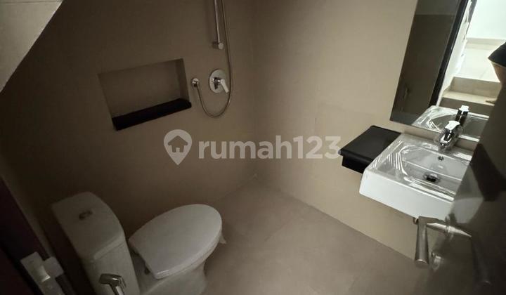 Rumah Pik 2 6x12,5m2 2 Lantai Springville Brand New Unfurnished 2