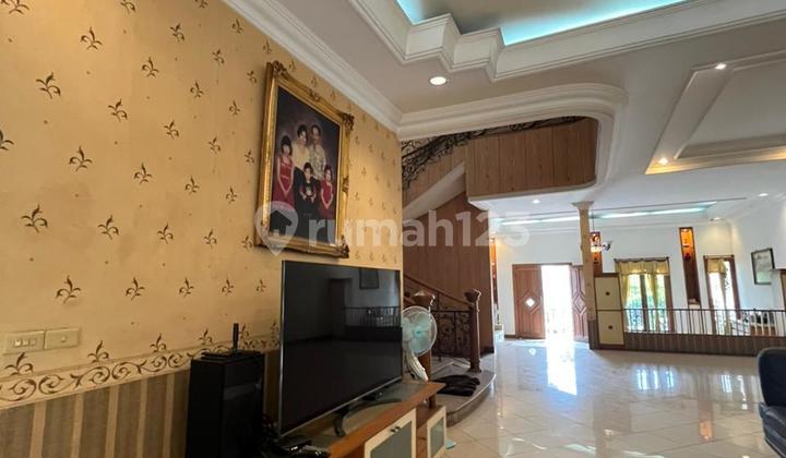 Rumah Mewah Pik Elang Laut Luas 335m2 2,5 Lantai SHM Best Value 1